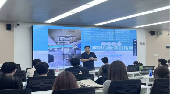 说明: http://www.hbpu.edu.cn/__local/6/66/E7/0F173B549F9EF1E89CEA7DE326E_4DBB47C6_A94B3.png