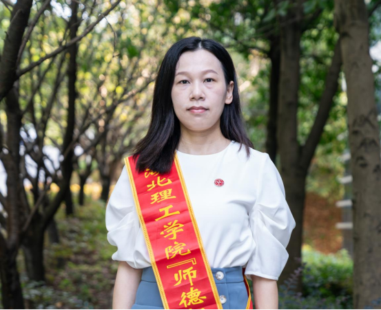 说明: http://www.hbpu.edu.cn/__local/C/DE/27/200EB0BF8D6641D41A570026126_3C3C7049_F414A.png